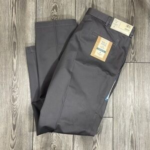 HAGGAR Men’s Gray Work Pants Slacks Straight Fit 38Wx30L